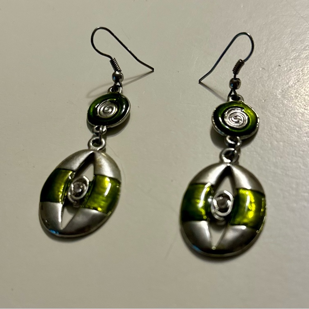 Elegant Green and Silver Earrings
